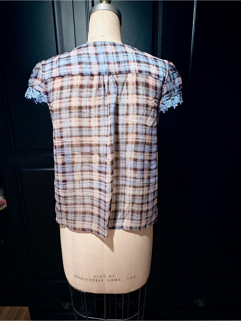 En Saison Brown and Light Blue Plaid Tie-Front Lace Trim Top - Picture 4 of 5